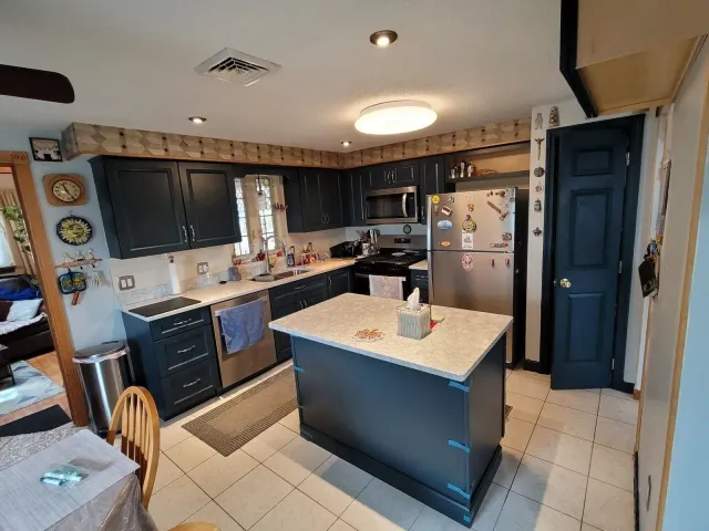 work photo from superiorkitchenandbaths.com