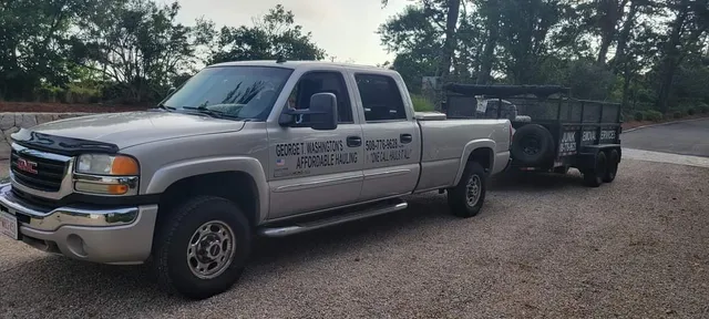 Capacity 12yd Load is Equivalent to 3-4 pick-up trucks 1 ton limit