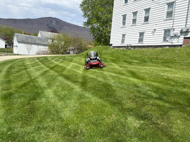 Atwell’s Lawn care work photo
