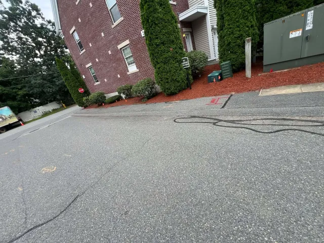 work photo from alvarezlandscapingma.com