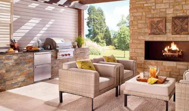 Outdoor Kitchens 1