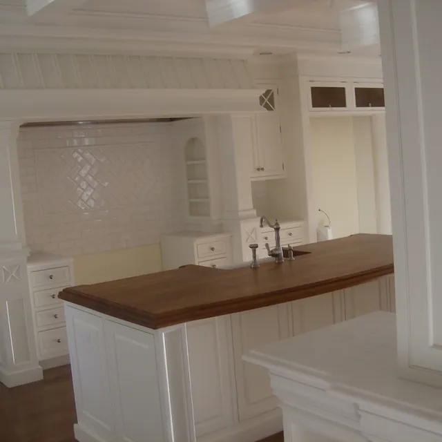 JAIRO'S HOME REMODELING researched project photo