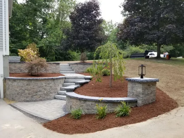 work photo from signaturelandscapesnh.com