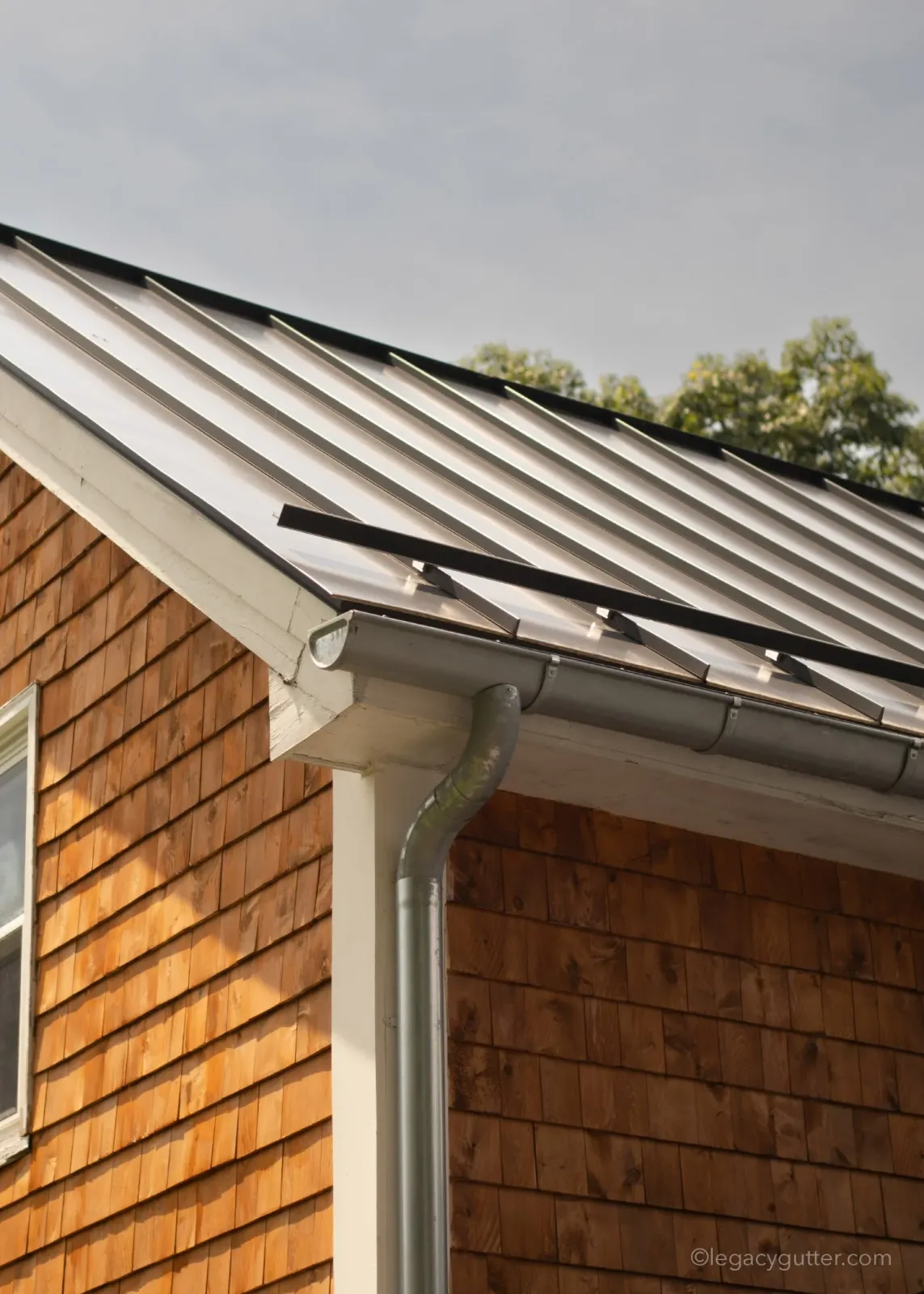 Galvanized Steel Gutters and Seamless Gutters in Worcester, MA: A Complete Homeowner’s Guide
