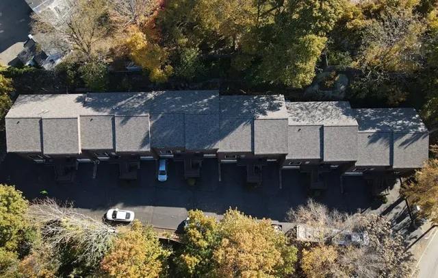 work photo from reiroofing.com