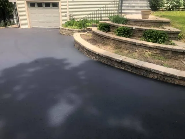 work photo from midstatesealcoating.com