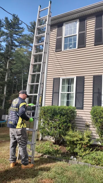 OTMC WINDOW CLEANING work photo