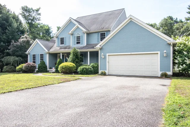 Kathie Palm, Realtor work photo