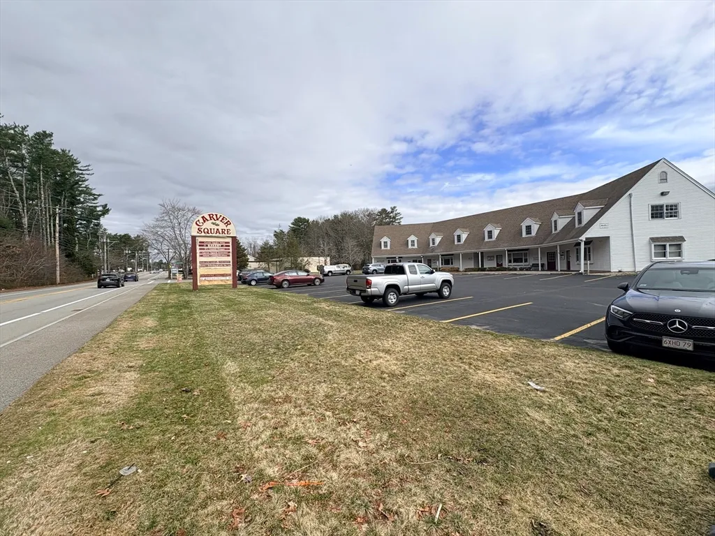 126 Main St Unit: GG