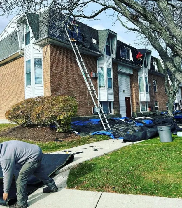 Commonwealth Roofing and Siding