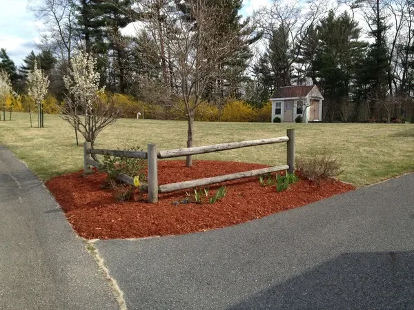 work photo from limaslandscape.com