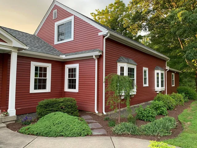 Flo-Rite Seamless Gutters work photo