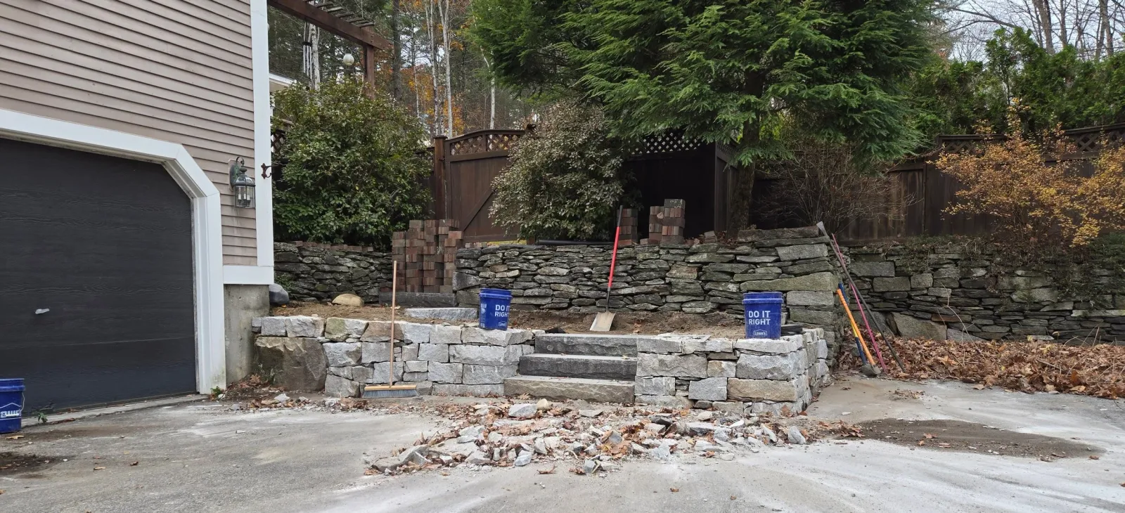 block_wall_granite_steps.jpg
