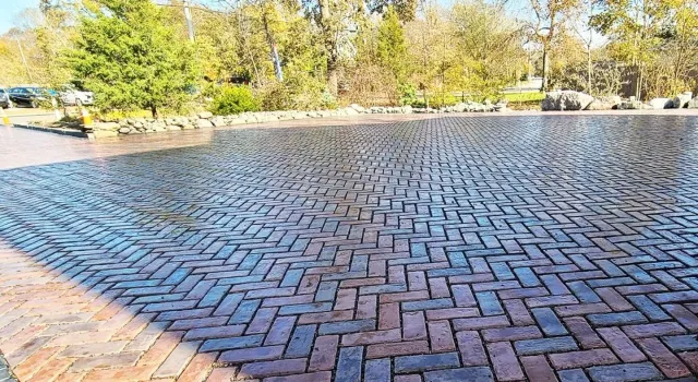 Award-winning paver driveway in Attleboro, MA