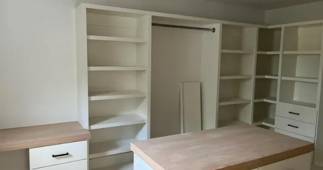 work photo from neryfinishcarpentrytile.com