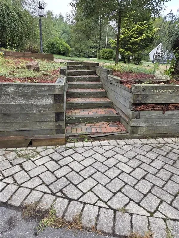 work photo from yukonlandscaping.com
