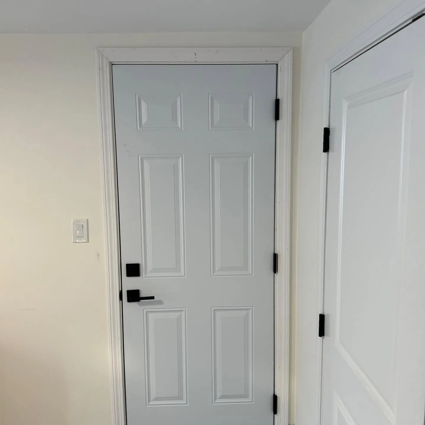 New six-panel interior door and casing