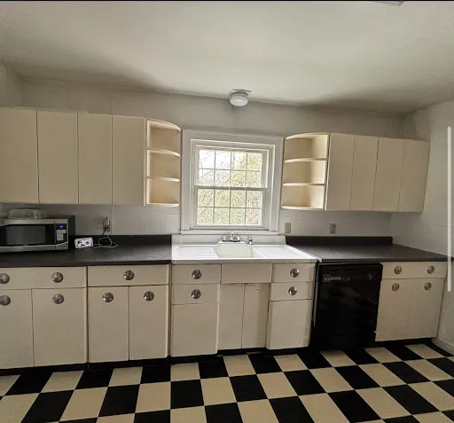 Review photo by Carlinne D.