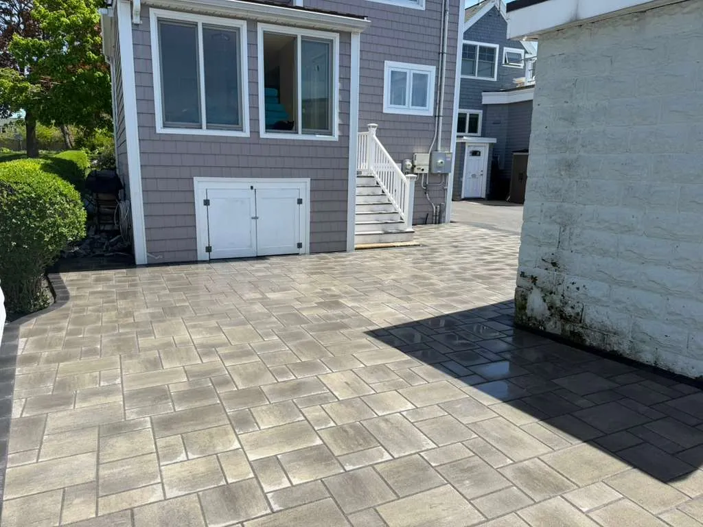 work photo from alhardscapeandlandscapecorp.com