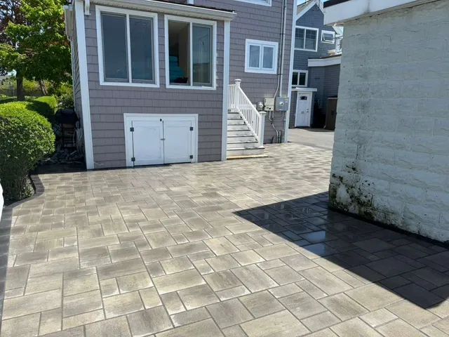work photo from alhardscapeandlandscapecorp.com