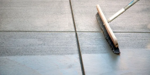 Driveways & Concrete Floors