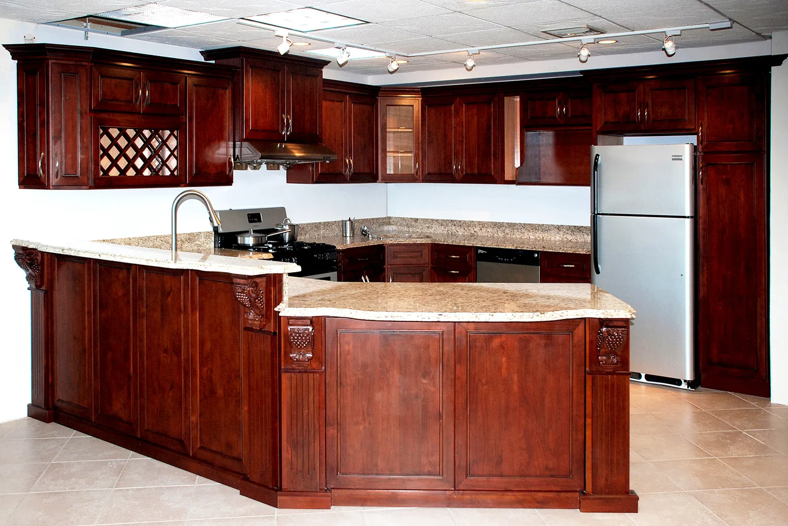 work photo from starkitchencabinets.com