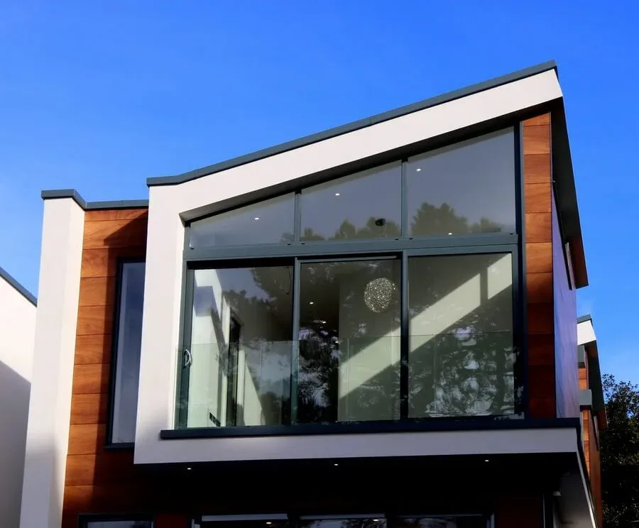 SAVE 5% ON EVERY WINDOW, DOOR AND INSTALLATION