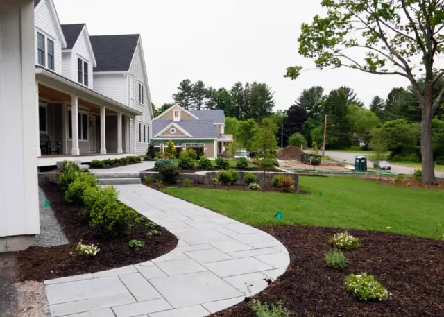 work photo from greenleaveslandscape.com