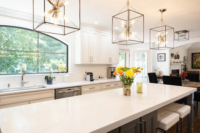 EXPRESS REMODELING GROUP, LLC