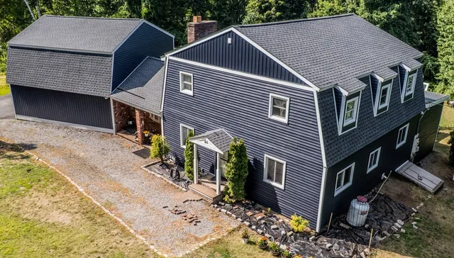 work photo from completeexteriornh.com