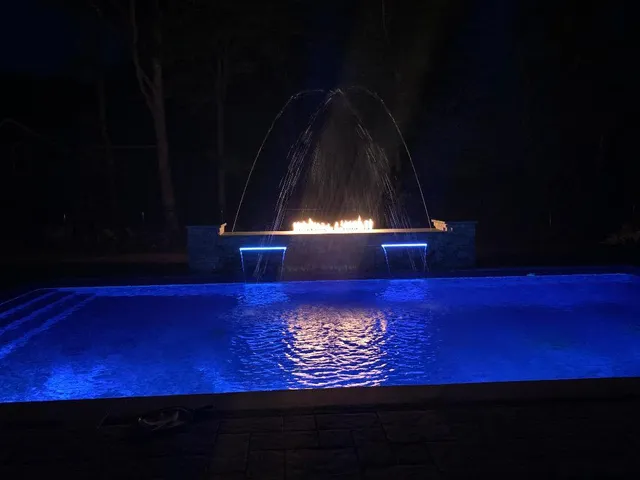 work photo from marqueepools.com