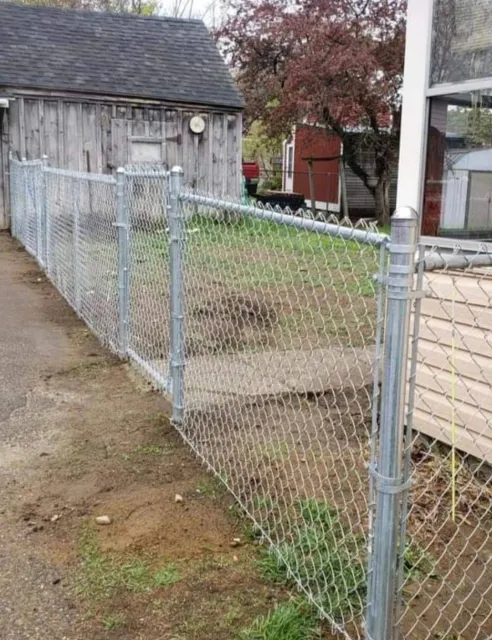 work photo from fencecontractorrochesternh.com