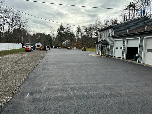 work photo from atlanticasphaltpaving.net