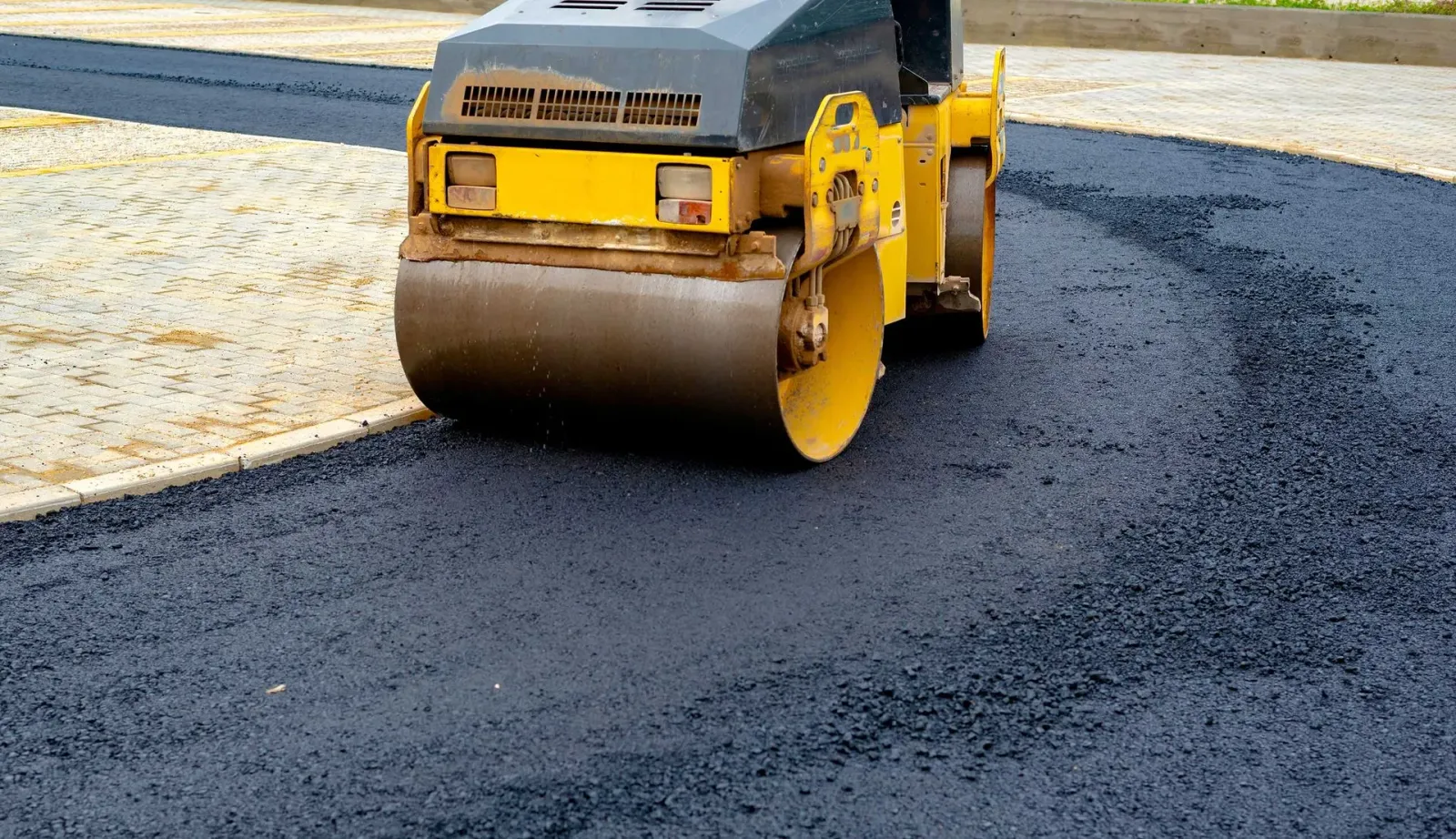 work photo from suttonpavinginc1.com