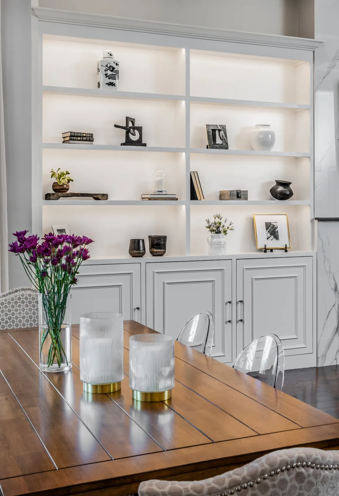 Custom cabinet builtins with lighting