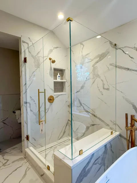 Crystal Glass work photo