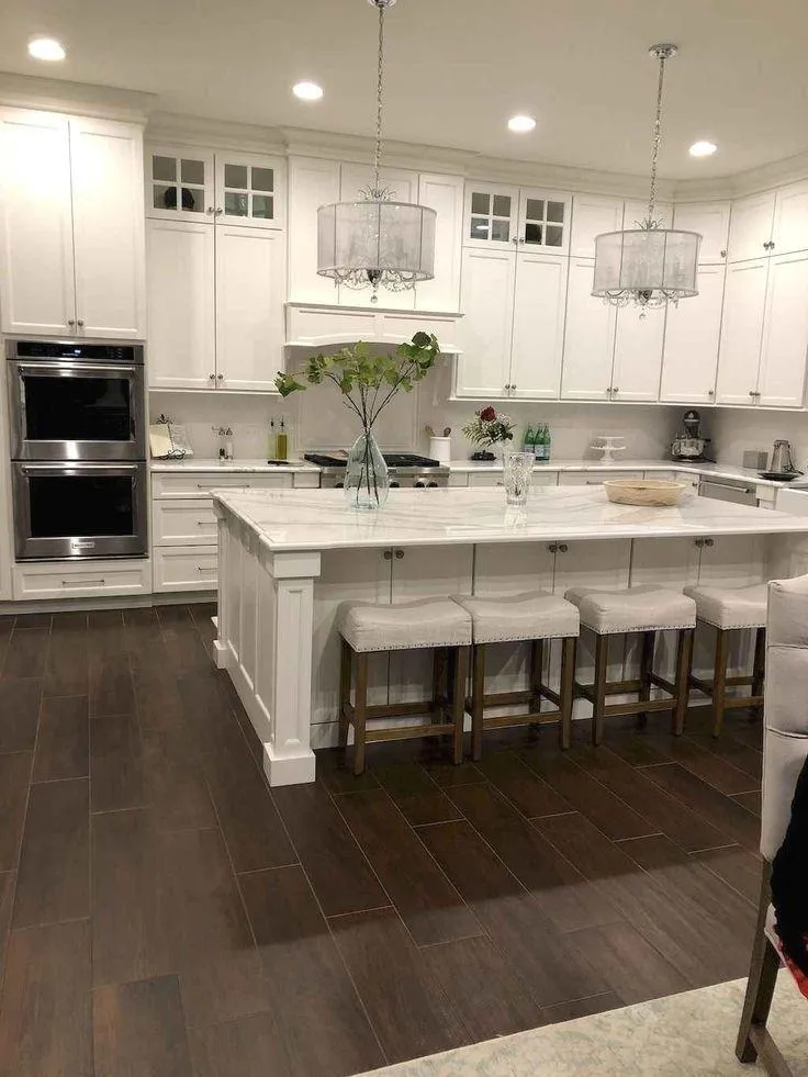 BR CONTRACTOR