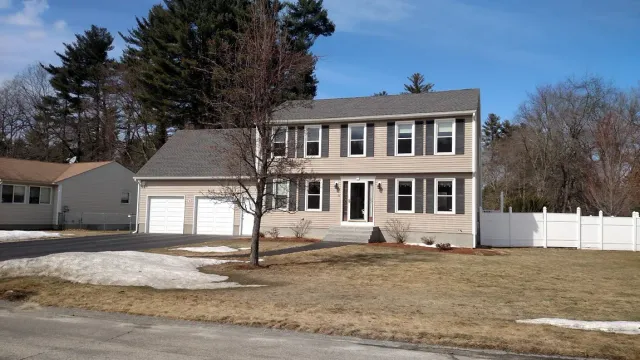 work photo from merrimackroofing.com