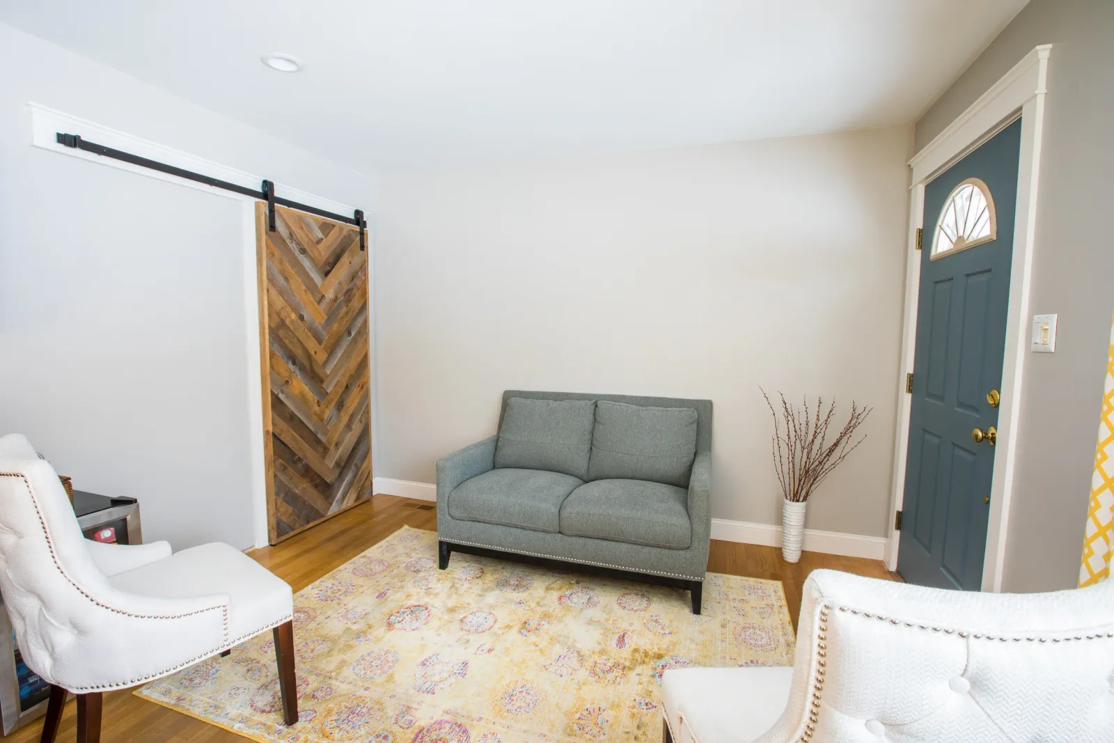 central-massachusetts-interior-painter-full-circle-painting-co-17.jpg