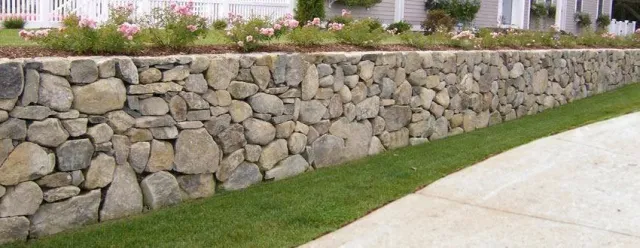 natural-stone-retaining-wall.jpg