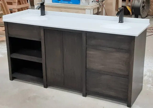 work photo from deerfieldcabinetry.com