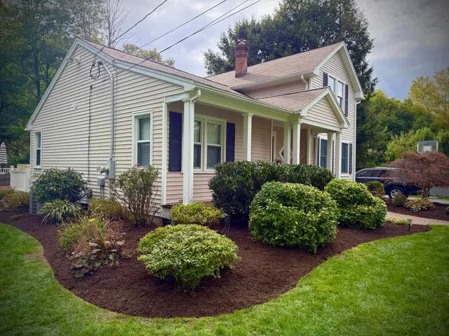 Naturescape Lawn & Landscape LLC work photo