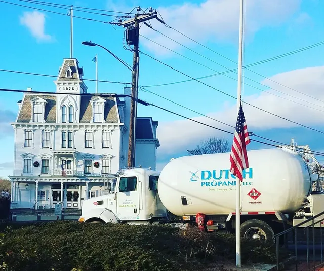 Dutch Oil & Propane work photo