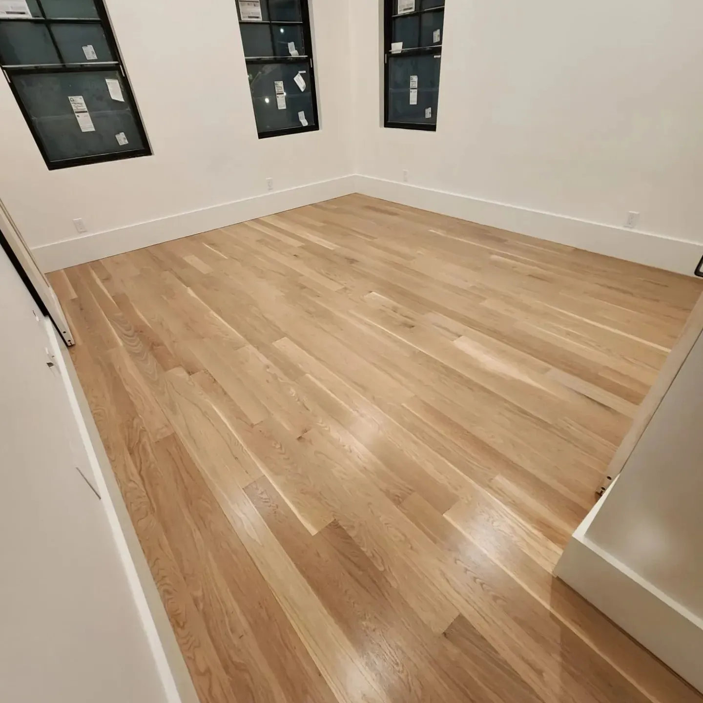 work photo from revolutionhardwoodfloor.com