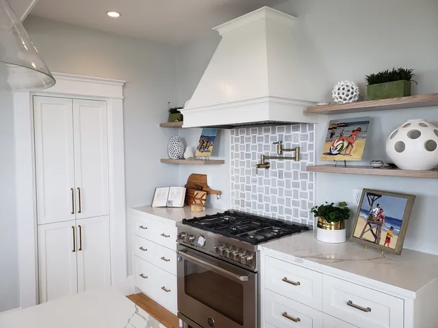 Walls Residence