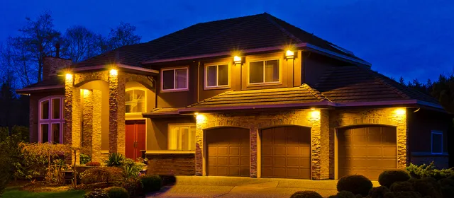 banner-home-lighting-exterior-night