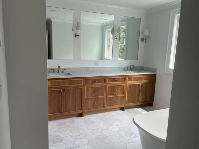 work photo from mastertouchpainters.com