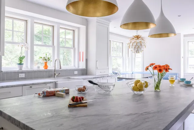 Right Angle Kitchens & Design Inc.