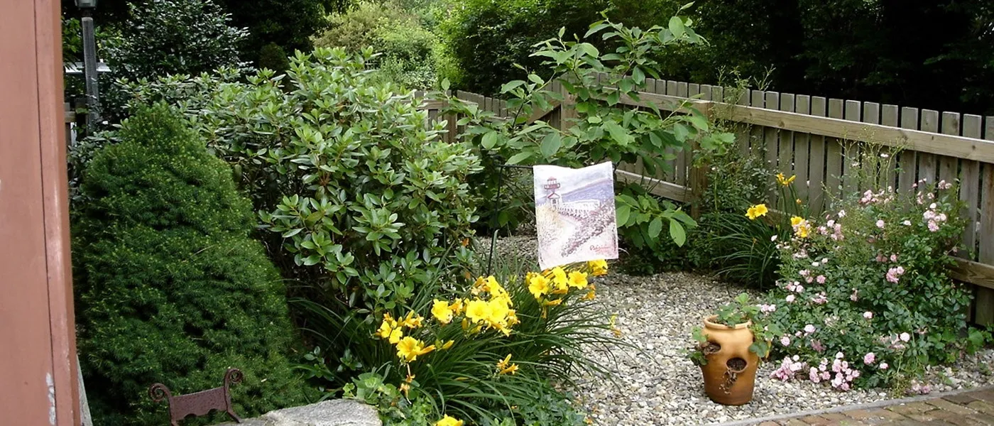 work photo from newleaflandscapedesign.com