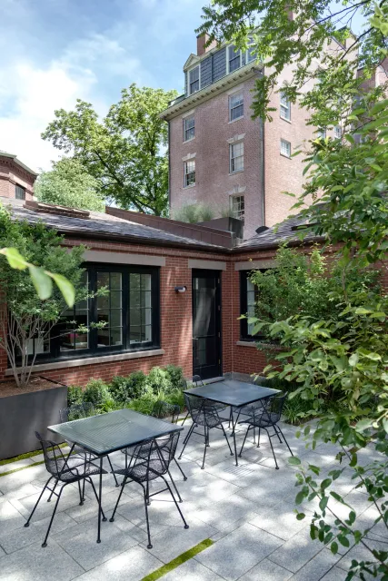 RP Marzilli Landscape - Beacon Hill Courtyard